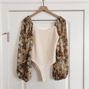 Floral Sleeve Cream Bodysuit
